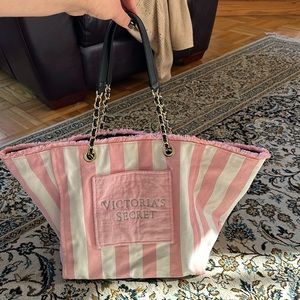 Victoria secret tote bag